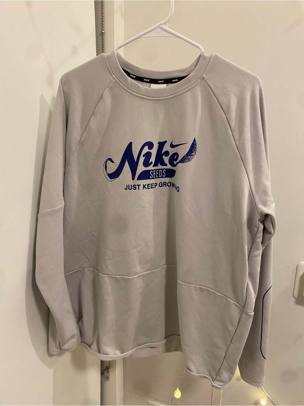 Nike Dri-Fit Seeds "Just Keep Growing" Long Sleeve Crewneck Men Large Gray Blue